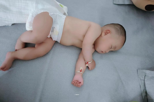 南漳宝宝发烧可以喝牛奶吗
